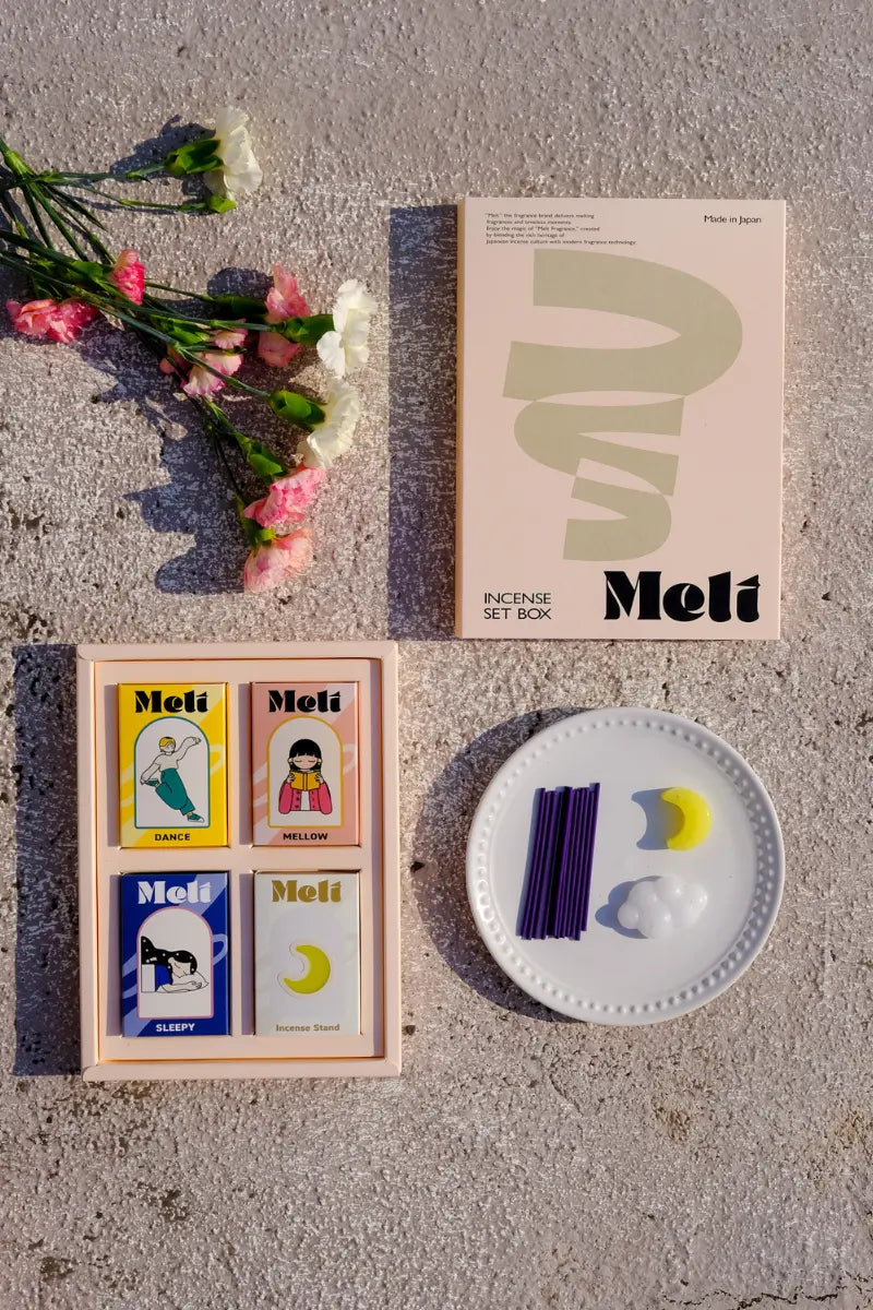 送料無料】MOON GIFT BOX（お香たて1種＋お香3種） – Melt